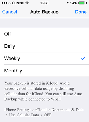 Whatsapp backup iCloud download