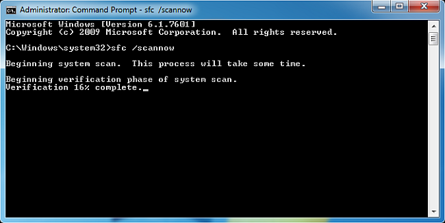 execute sfc scannow in command prompt window